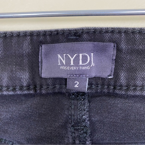NYDJ Women's Black Mid Rise Jeans Capri Crisscross Tulip Raw Hem, Size 2 - Picture 4 of 16